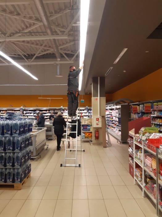 daugiabučio apšvietimo įrengimas