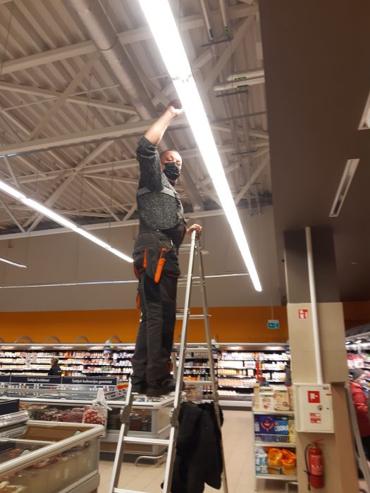 daugiabučio apšvietimo įrengimas