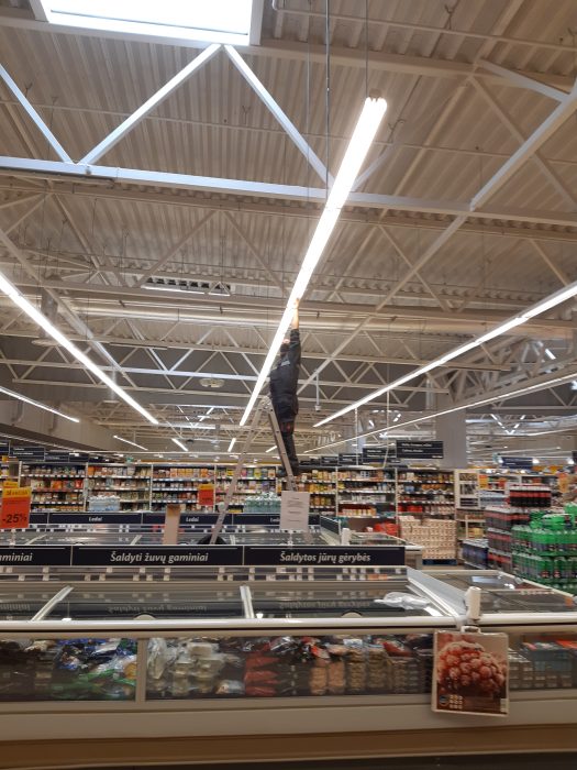 daugiabučio apšvietimo įrengimas