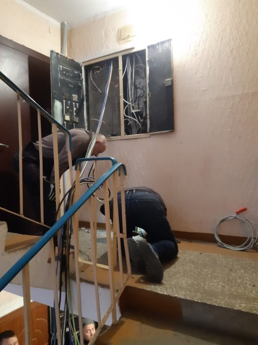 magistralinių laidų ar kabelių keitimas